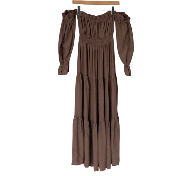 Off Shoulder Long Sleeve Smocked Waist Maxi Dress - Picture 6 of 10